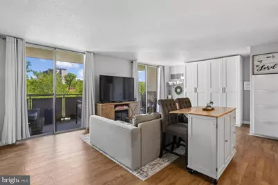 7501 Democracy Boulevard #B-222, Bethesda, MD 20817 - Photo 3