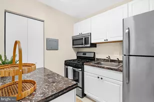 5500 Friendship Blvd, Chevy Chase, MD 20815 - Photo 15