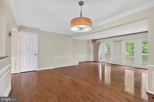 3736 Angelton Ct, Burtonsville, MD 20866 - Photo 9