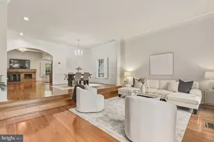 20129 Darlington Dr, Montgomery Village, MD 20886 - Photo 5