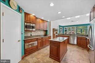 13113 Chestnut Oak Dr, Darnestown, MD 20878 - Photo 11