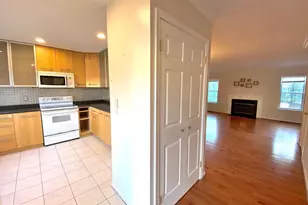 19121 Cherry Bend Dr, Germantown, MD 20874 - Photo 7