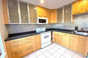 19121 Cherry Bend Dr, Germantown, MD 20874 - Photo 11