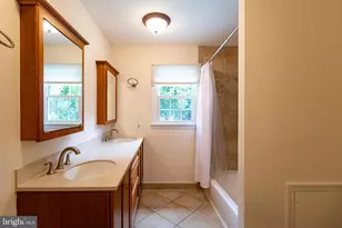 14912 Emory Ln, Rockville, MD 20853 - Photo 33