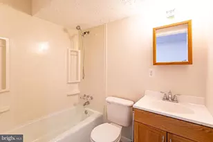 14912 Emory Ln, Rockville, MD 20853 - Photo 53