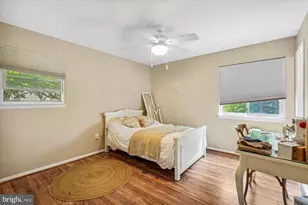 195 Hardy Pl, Rockville, MD 20852 - Photo 9