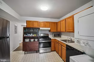 9926 Walker House Rd, Gaithersburg, MD 20886 - Photo 15