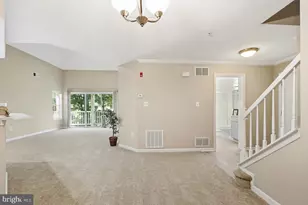 18101 Cloppers Mill Terrace, Germantown, MD 20874 - Photo 9