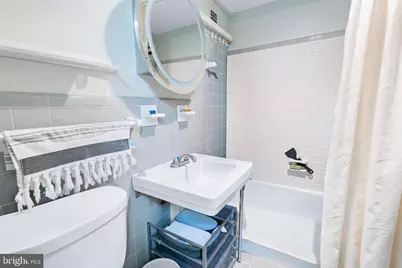 10401 Grosvenor Place #1009, Rockville, MD 20852 - Photo 17
