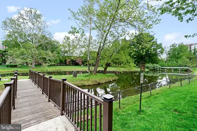 10401 Grosvenor Place #1009, Rockville, MD 20852 - Photo 25