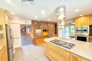 6819 Selkirk, Bethesda, MD 20817 - Photo 61