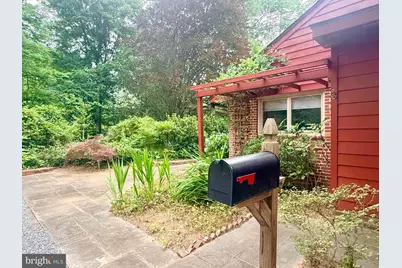 6819 Selkirk, Bethesda, MD 20817 - Photo 33
