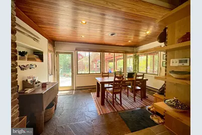 6819 Selkirk, Bethesda, MD 20817 - Photo 9