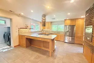 6819 Selkirk, Bethesda, MD 20817 - Photo 63