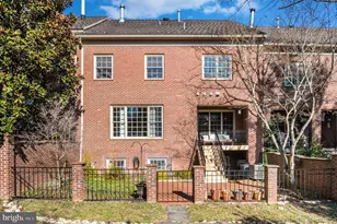 7802 Hidden Meadow Terrace, Potomac, MD 20854 - Photo 7