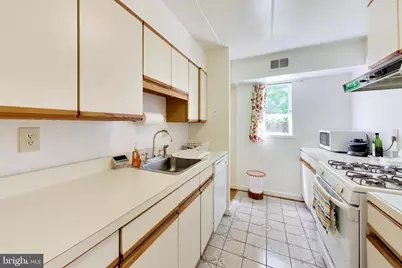3238 Hewitt Avenue #5-1B, Silver Spring, MD 20906 - Photo 11