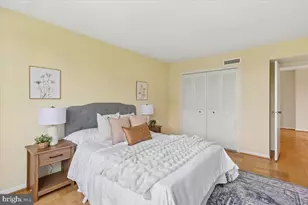 4977 Battery Ln, Bethesda, MD 20814 - Photo 19
