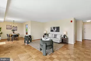 4977 Battery Ln, Bethesda, MD 20814 - Photo 3