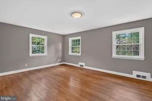 7215 Rollingwood Dr, Chevy Chase, MD 20815 - Photo 15