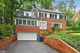 7215 Rollingwood Dr, Chevy Chase, MD 20815 - Photo 31