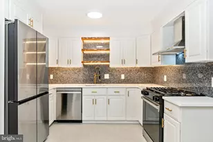 4620 N Park Ave, Chevy Chase, MD 20815 - Photo 5