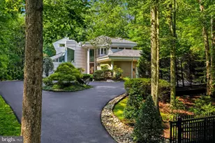 9 Oaklyn Ct, Potomac, MD 20854 - Photo 35