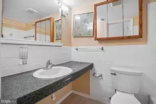 12303 Braxfield Ct, Rockville, MD 20852 - Photo 15
