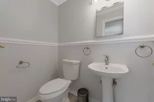 314 N Van Buren St, Rockville, MD 20850 - Photo 29
