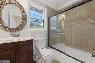 314 N Van Buren St, Rockville, MD 20850 - Photo 15