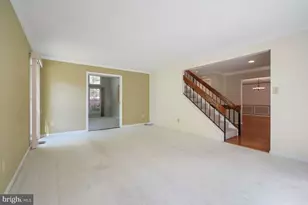 14520 Pebble Hill Ln, North Potomac, MD 20878 - Photo 9