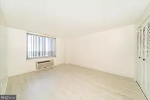 9701 Fields Rd, Gaithersburg, MD 20878 - Photo 19