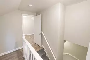 8210 Tahona Dr, Silver Spring, MD 20903 - Photo 19