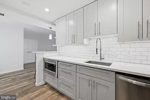 4601 N Park Ave, Chevy Chase, MD 20815 - Photo 3