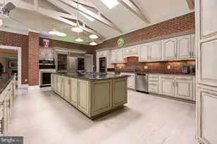 11501 Skipwith Ln, Potomac, MD 20854 - Photo 23