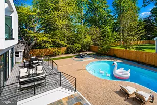 7301 Marbury Rd, Bethesda, MD 20817 - Photo 57