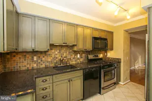 153 Finale Terrace, Silver Spring, MD 20901 - Photo 11