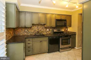 153 Finale Terrace, Silver Spring, MD 20901 - Photo 13