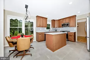 2433 Henslowe Dr, Rockville, MD 20854 - Photo 13