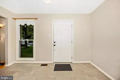 2433 Henslowe Drive, Rockville, MD 20854 - Photo 3