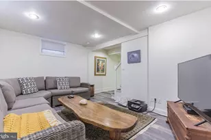 903 Jackson Ave, Takoma Park, MD 20912 - Photo 29