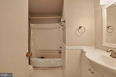 12002 Birdseye Ter, Germantown, MD 20874 - Photo 7