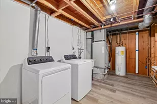 2047 Featherwood St, Silver Spring, MD 20904 - Photo 47