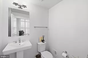 17812 Thomas Village Ln, Sandy Spring, MD 20860 - Photo 15
