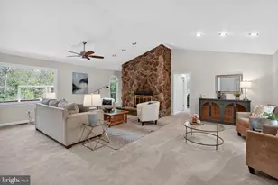 13821 Esworthy Rd, Darnestown, MD 20874 - Photo 5