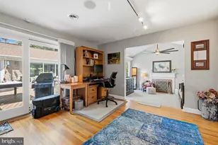 3707 East-West Hwy, Chevy Chase, MD 20815 - Photo 19