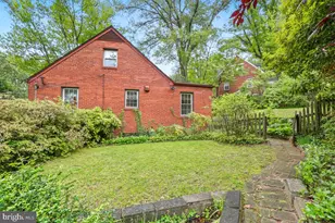 8318 Haddon Dr, Takoma Park, MD 20912 - Photo 29
