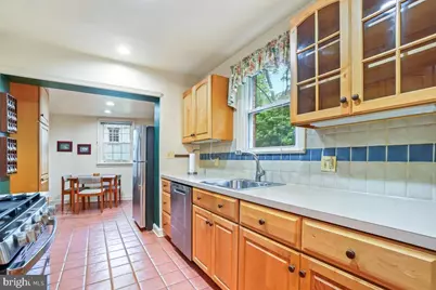 8318 Haddon Drive, Takoma Park, MD 20912 - Photo 7