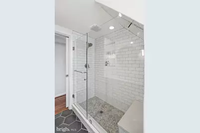 810 Duke Street, Rockville, MD 20850 - Photo 25