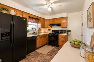 13201 Beaver Terrace, Rockville, MD 20853 - Photo 7