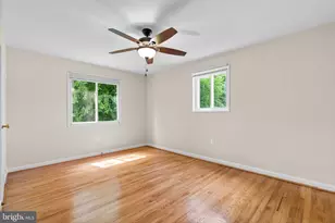 9212 Chanute Dr, Bethesda, MD 20814 - Photo 11